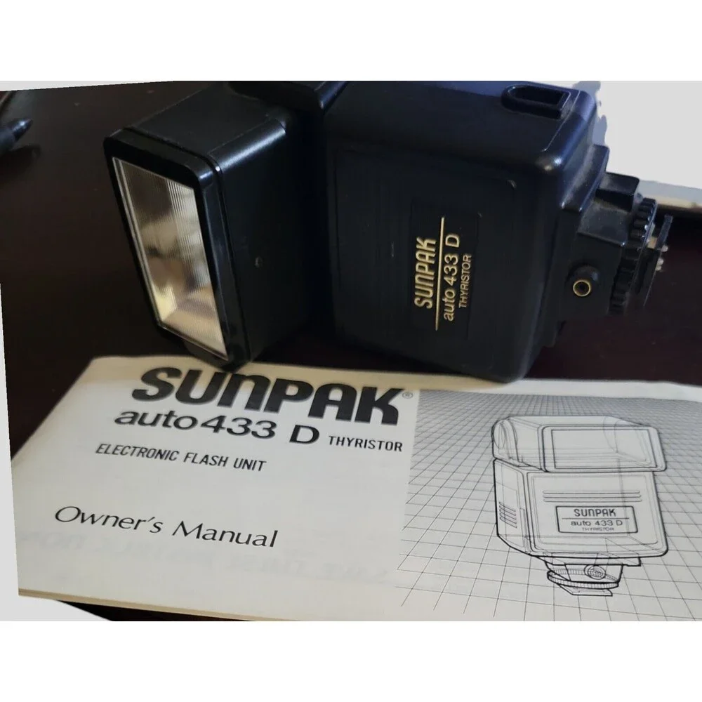 Untested Sunpak Auto 433D Shoe Mount Flash for Canon